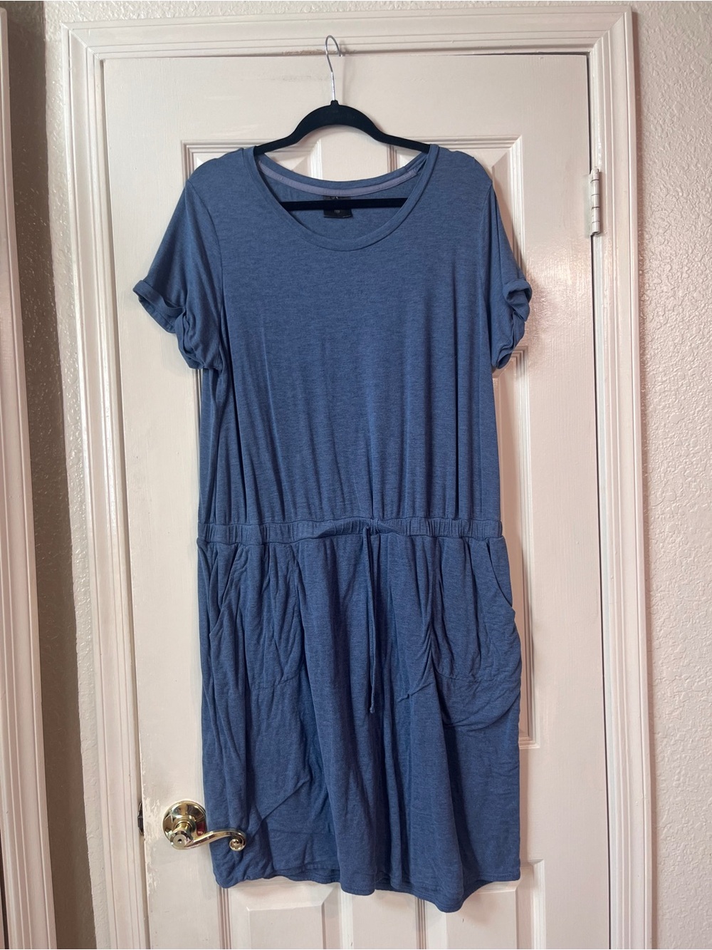 Blue Short-Sleeve Casual Scoop Neck Dress